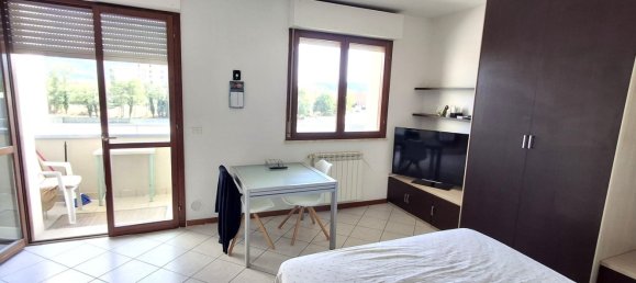 Studio in Arezzo, Italy No. 281419 7