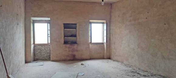 2 bedrooms Apartment in Castiglione d'Orcia, Italy No. 59267 8