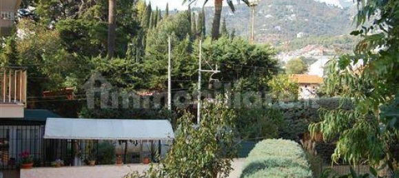 Квартира с 1 спальней в Алассио, Италия № 171291 10