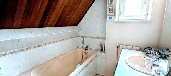 Дом с 6 спальнями в Ле Фольгоэ, Франция № 290944 10