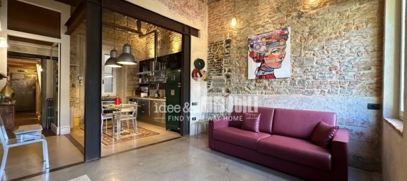 2 bedrooms Apartment in Florence, Italy No. 375698 2