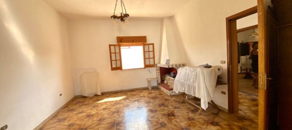 13 rooms Villa in Miggiano, Italy No. 285602 3