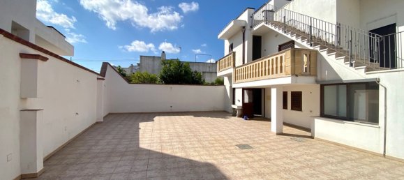 13 rooms Villa in Miggiano, Italy No. 285602 44