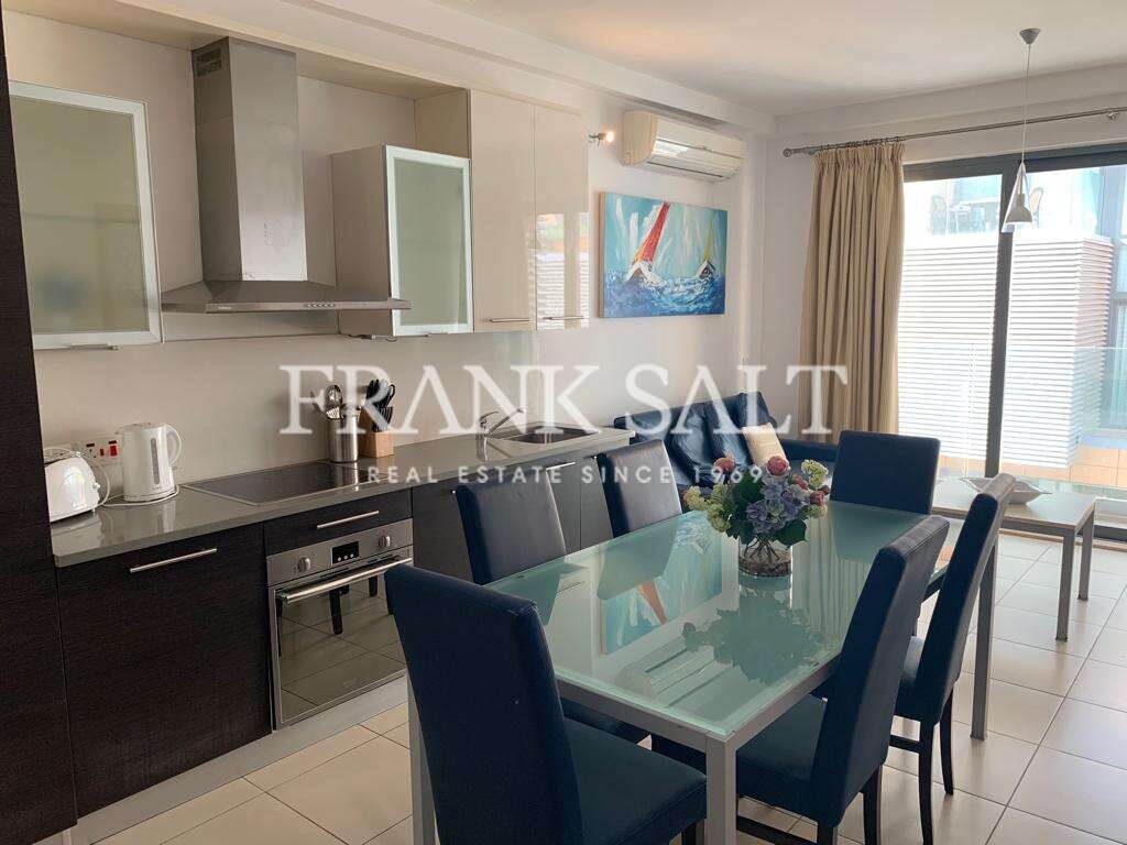 Apartamento T2 em Saint Julian's, Malta N.º 9537