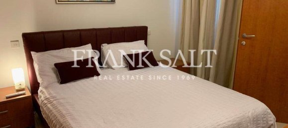 Apartamento T2 em Saint Julian's, Malta N.º 9537 9