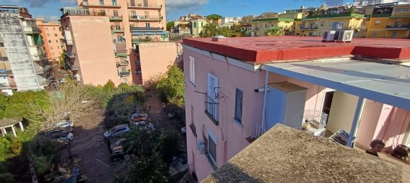 6 rooms Apartment in Portici, Italy No. 141652 13