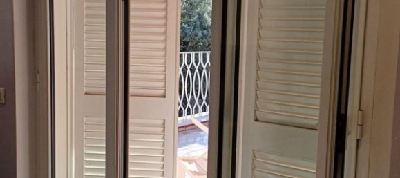6 rooms Apartment in Portici, Italy No. 141652 26