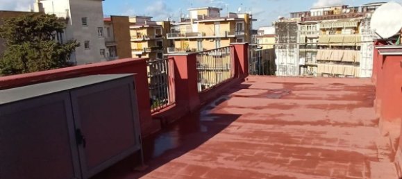 6 rooms Apartment in Portici, Italy No. 141652 11