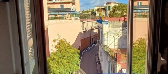 6 rooms Apartment in Portici, Italy No. 141652 40