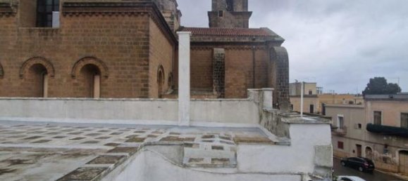 4 rooms House in San Vito dei Normanni, Italy No. 235462 32