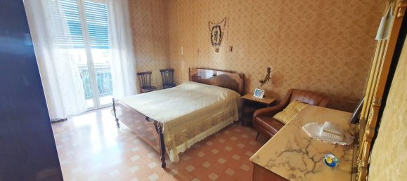 Вилла с 10 комнатами в Фонди, Италия № 129905 10