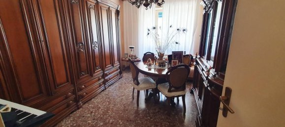 Вилла с 10 комнатами в Фонди, Италия № 129905 19