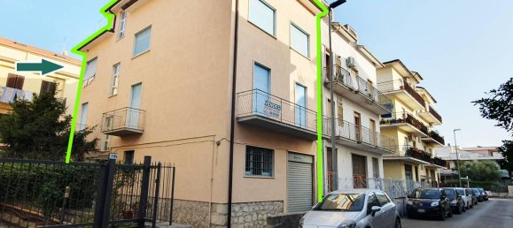 Вилла с 10 комнатами в Фонди, Италия № 129905 2