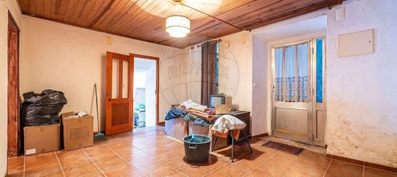 2 bedrooms House in Maiorga, Portugal No. 33123 7