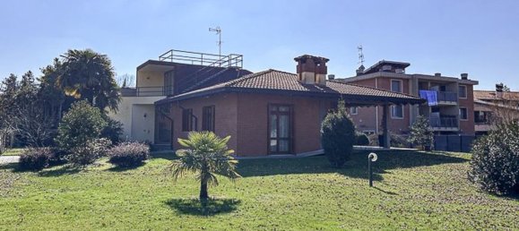 8 rooms Villa in Seveso, Italy No. 13549 41