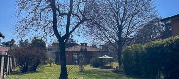 8 rooms Villa in Seveso, Italy No. 13549 48