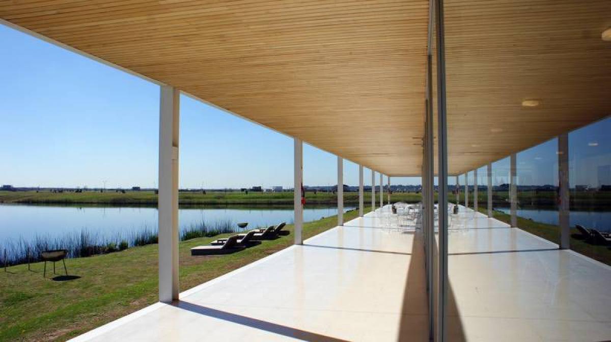  قطعة أرض في Escobar, Argentina رقم 42705