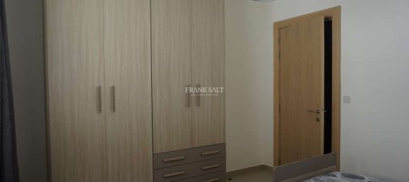 3 bedrooms Apartment in Gzira, Malta No. 9360 11