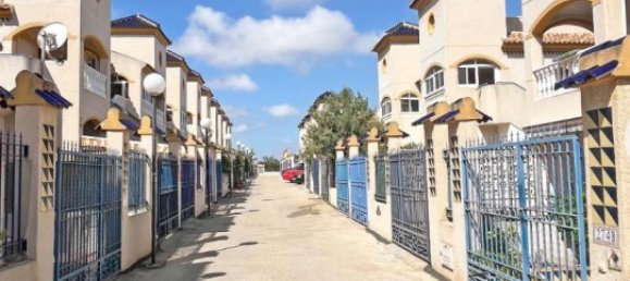72m² house à vendre à Guardamar del Segura, Alicante, Valencian Community, Spain № 370071 4