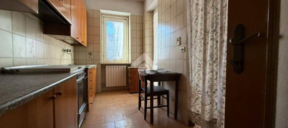 Квартира с 3 спальнями в Кастелламонте, Италия № 124366 4