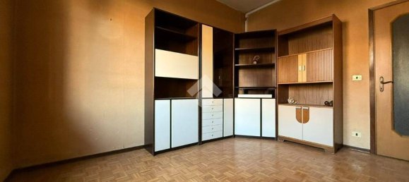 Квартира с 3 спальнями в Кастелламонте, Италия № 124366 13