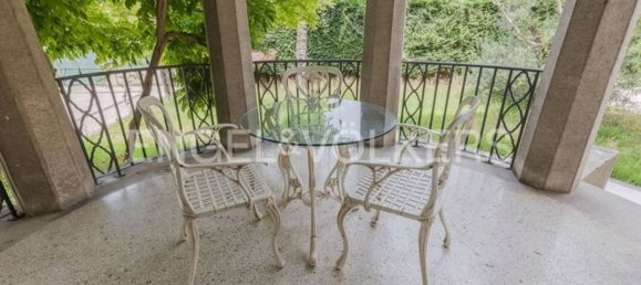 9 rooms Villa in Venice, Italy No. 126689 7