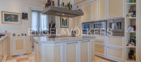 9 rooms Villa in Venice, Italy No. 126689 10