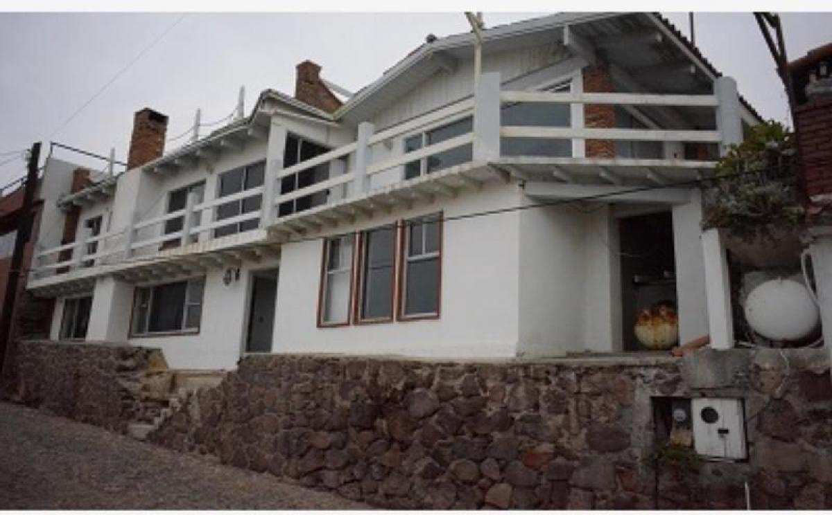 Дом с 6 спальнями в Тихуана, Мексика № 166401