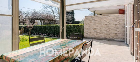 3 bedrooms Villa in San Gillio, Italy No. 98395 3