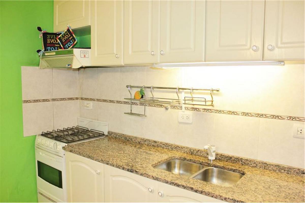 3 bedrooms House in Buenos Aires, Argentina No. 79280