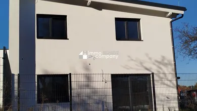 5-Zimmer Stadthaus in Sigleß, Austria, Nr. 128499