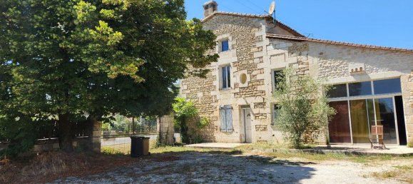 3 Schlafzimmer Haus in Charente, France, Nr. 338909 17