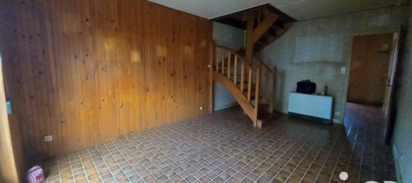 Moradia em banda de 3 divisões em Charleville-Mezieres, France N.º 160753 2