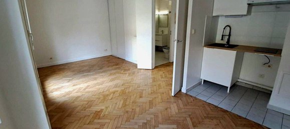 Studio in Chatillon, France No. 333930 6