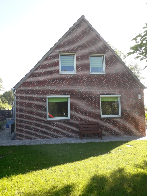 Дом с 4 спальнями в Аурих, Германия № 344320