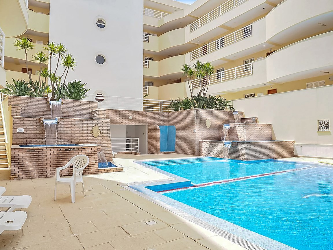 2 bedrooms Apartment in Quarteira, Portugal No. 278320