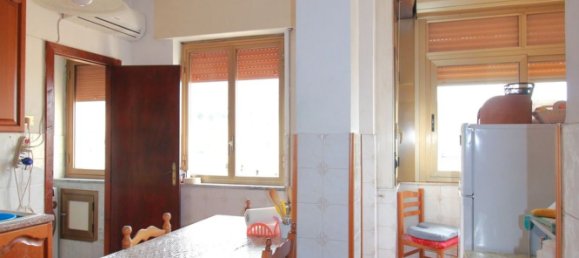 5 غرف نوم شقة في Palermo, Italy رقم 379097 5