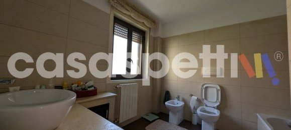 4 bedrooms Apartment in Reggio Calabria, Italy No. 355630 31