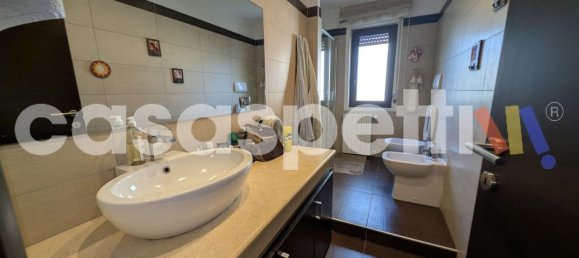 4 bedrooms Apartment in Reggio Calabria, Italy No. 355630 22