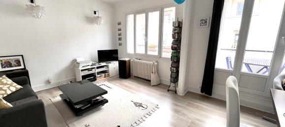 2 Schlafzimmer Wohnung in Asnieres-sur-Seine, France, Nr. 169384 2