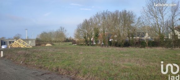 453m² Land in Neuille-Pont-Pierre, France No. 304101 4