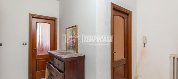 3 rooms Apartment in Savigliano, Italy No. 38146 17