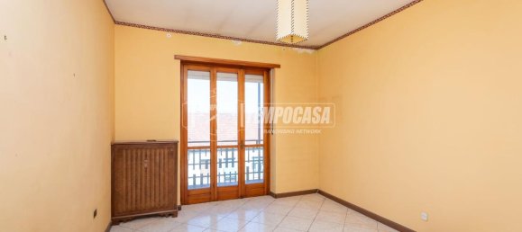 3 rooms Apartment in Savigliano, Italy No. 38146 11