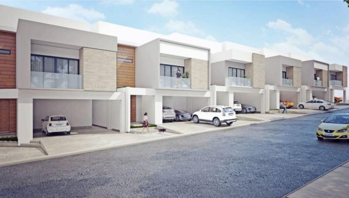 3 bedrooms House in Nuevo Leon, Mexico No. 186543