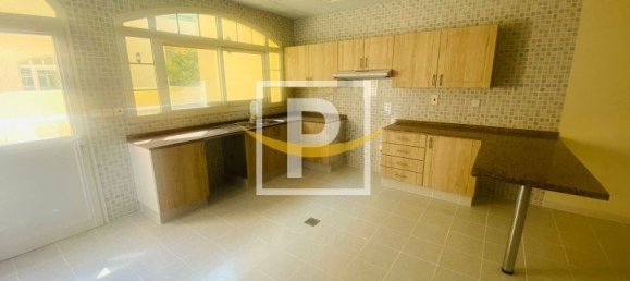 5 Schlafzimmer Villa in Umm Suqeim, UAE, Nr. 6293 9