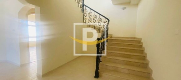5 Schlafzimmer Villa in Umm Suqeim, UAE, Nr. 6293 17