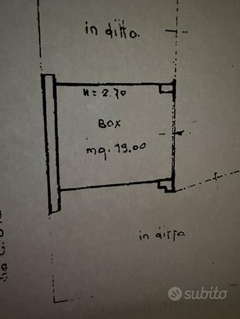 19m² Garage in Lavello, Italy No. 257348