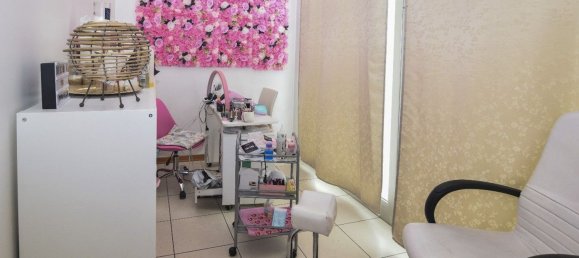  عقار تجاري في Reggio Emilia, Italy 70متر مربع رقم 83566 5