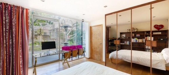 3 bedrooms House in St Johns Wood, United Kingdom No. 7434 8