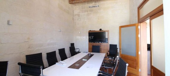 Офис 177м² в Биргу, Мальта № 12671 4